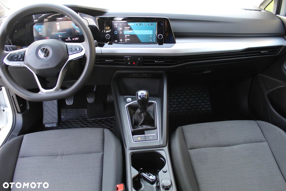 Volkswagen Golf - 23