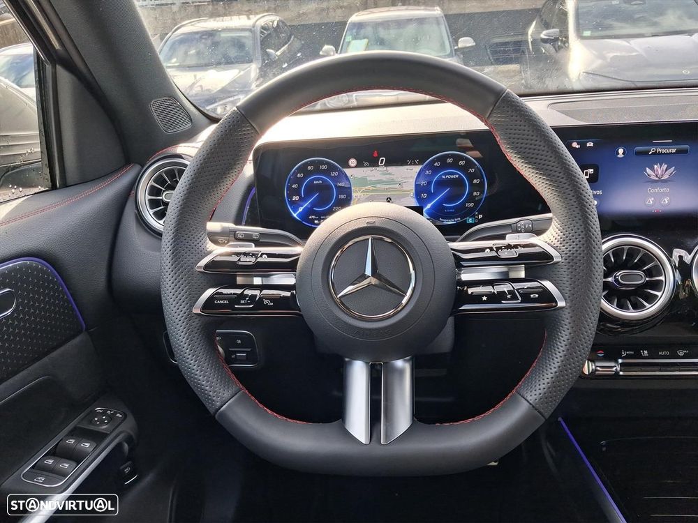 Mercedes-Benz EQB - 23