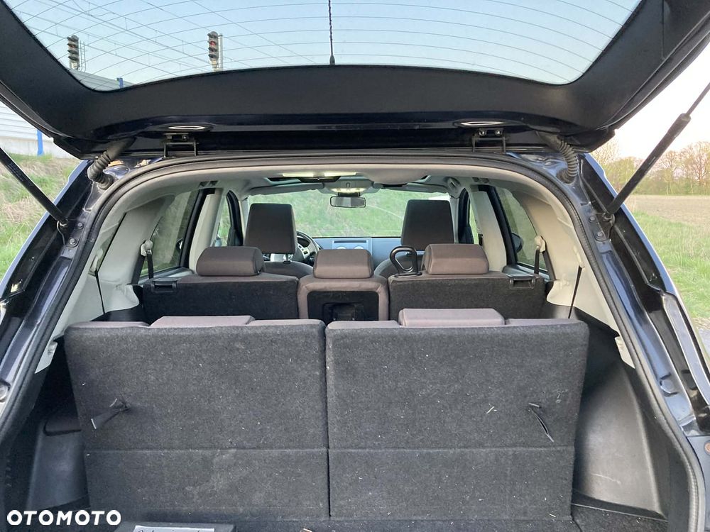 Nissan Qashqai+2 2.0 Tekna - 9