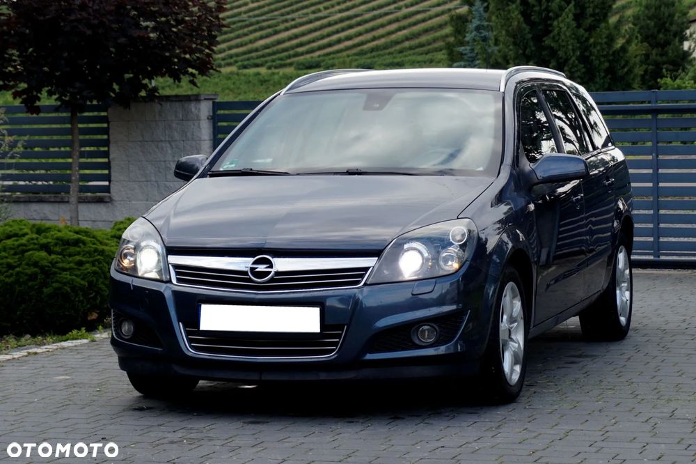 Opel Astra 1.6 Cosmo - 2