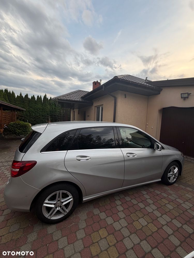 Mercedes-Benz Klasa B 200 7G-DCT Style - 5