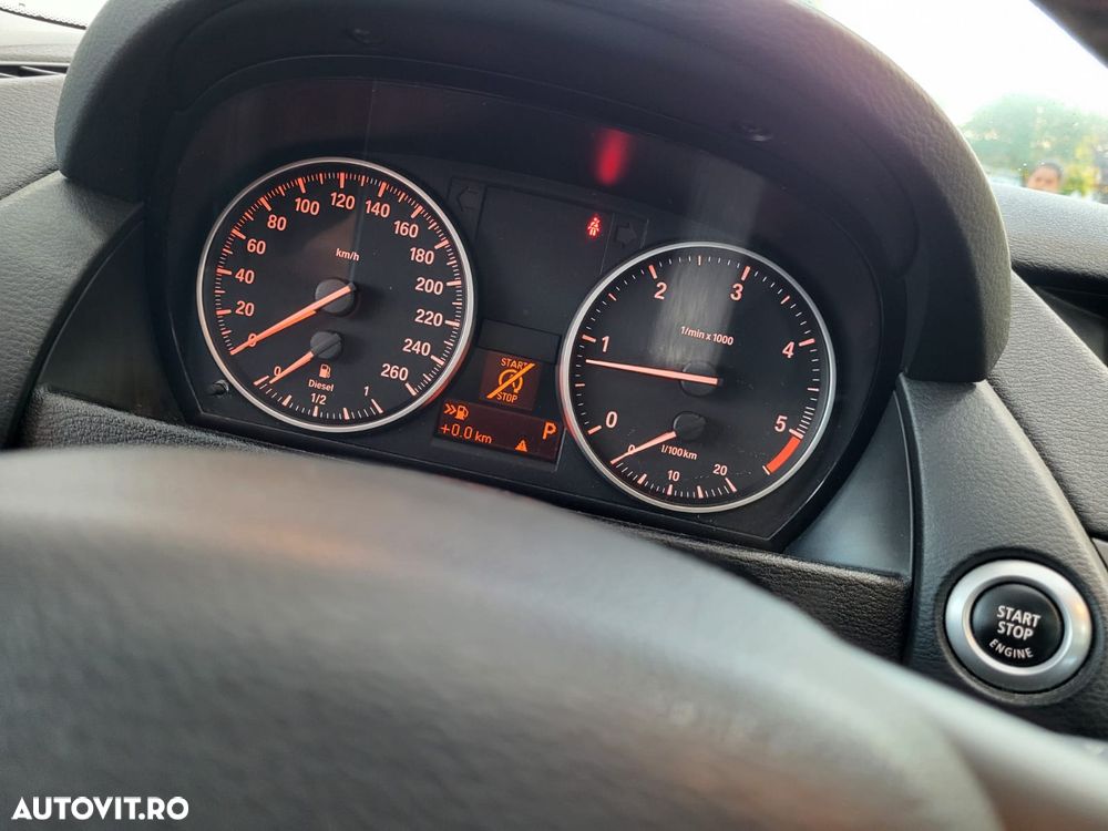 BMW X1 xDrive18d Aut. Sport Line - 18
