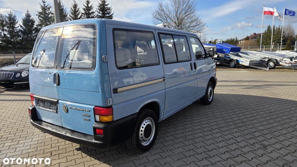 Volkswagen Transporter - 6