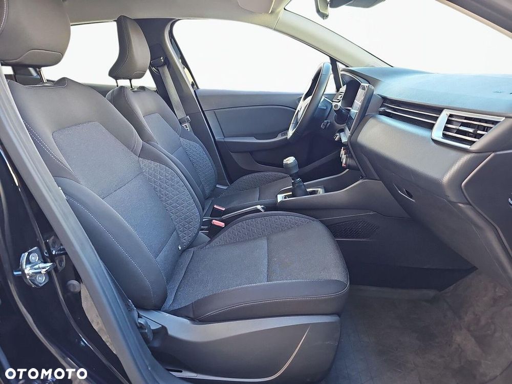 Renault Clio - 15