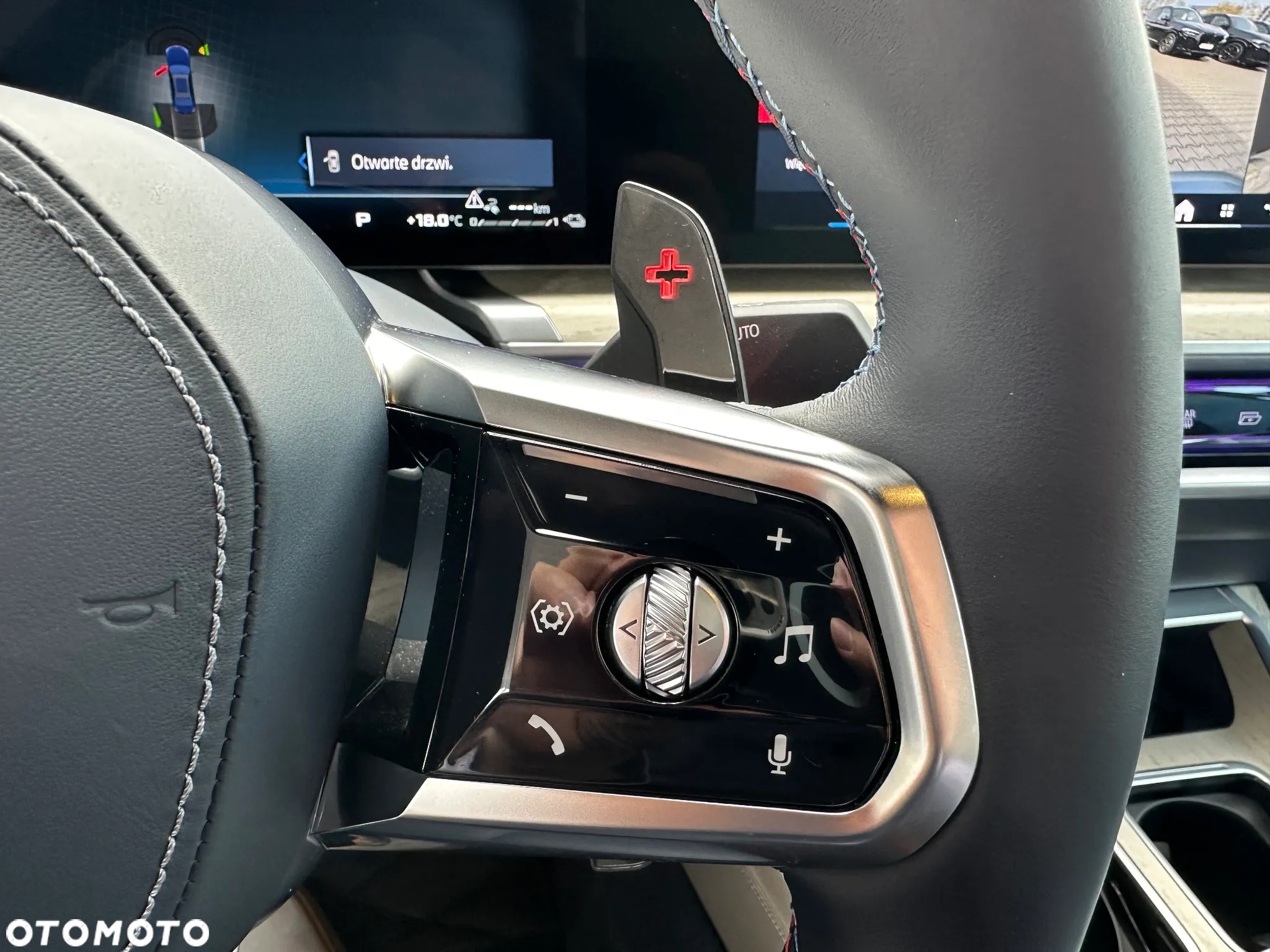BMW Seria 7 M760e PHEV xDrive sport - 14