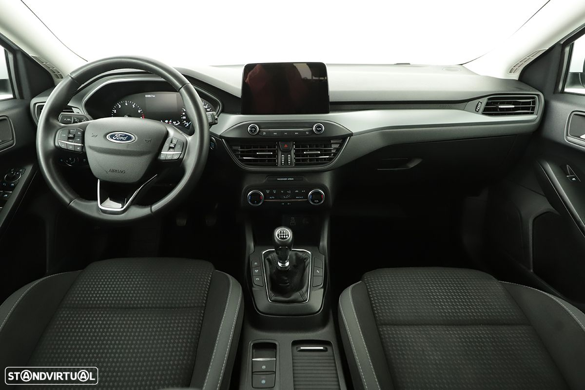 Ford Focus 1.0 EcoBoost MHEV Connected Design - 8