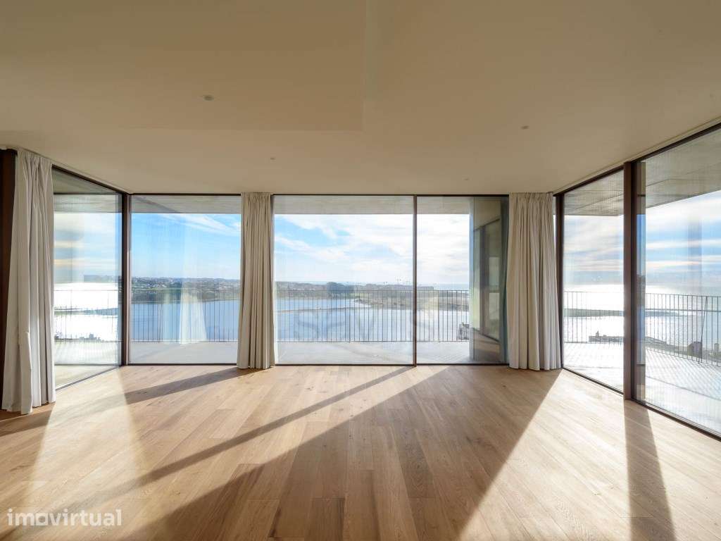 Apartamento T4 com vista de mar na Foz do Douro, Porto. - Grande imagem: 2/44