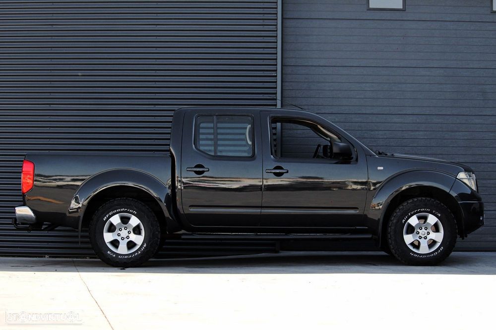 Nissan Navara 2.5 dCi CD LE - 6