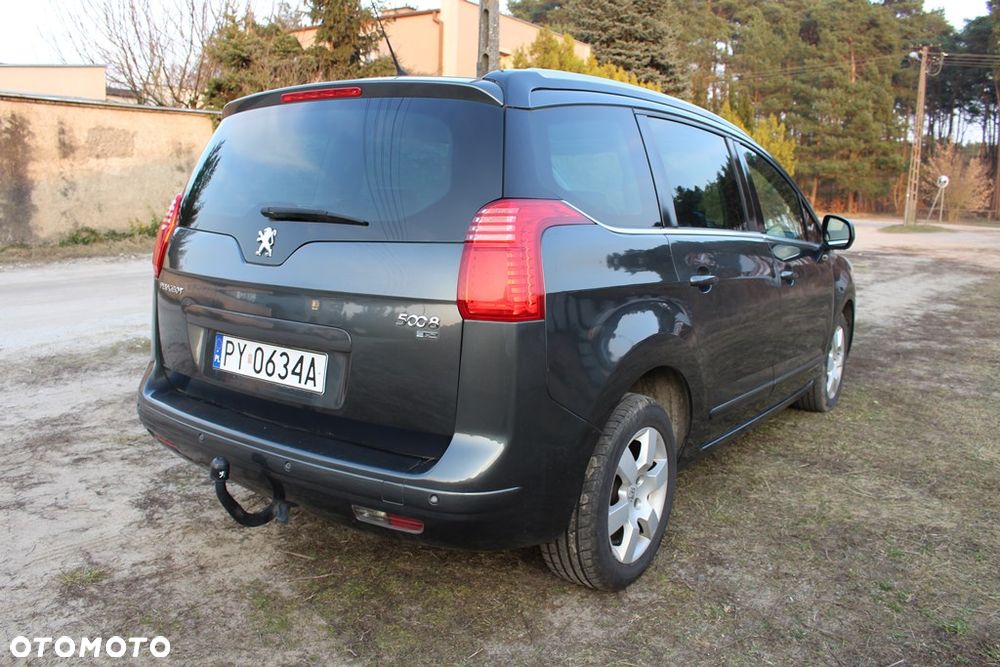 Peugeot 5008 e-HDI 115 ETG6 Stop&Start Allure - 3