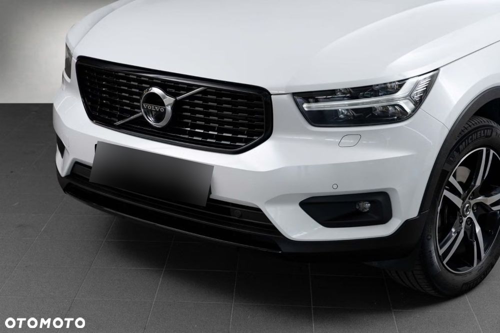 Volvo XC 40 T4 AWD Geartronic R-Design - 2