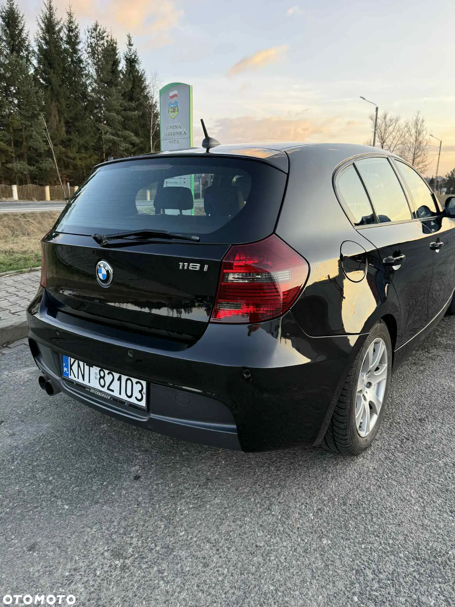 BMW Seria 1 118i - 4