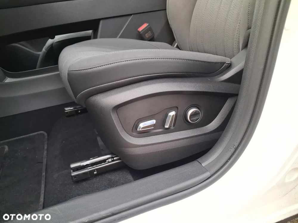 Chery Tiggo 8 1.6 T-GDI Prestige DCT - 24