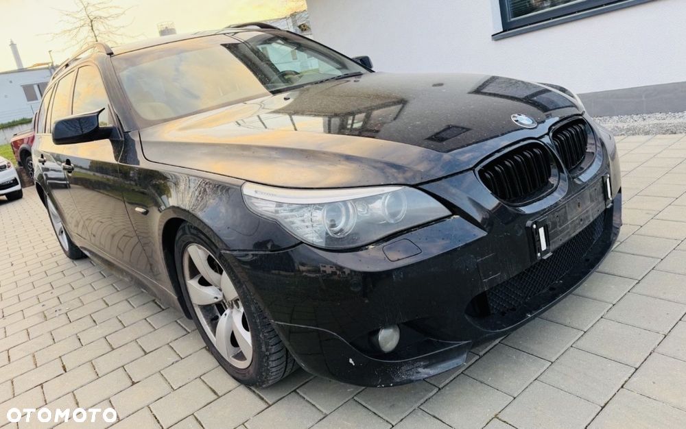 BMW Seria 5 525d Edition Sport - 4
