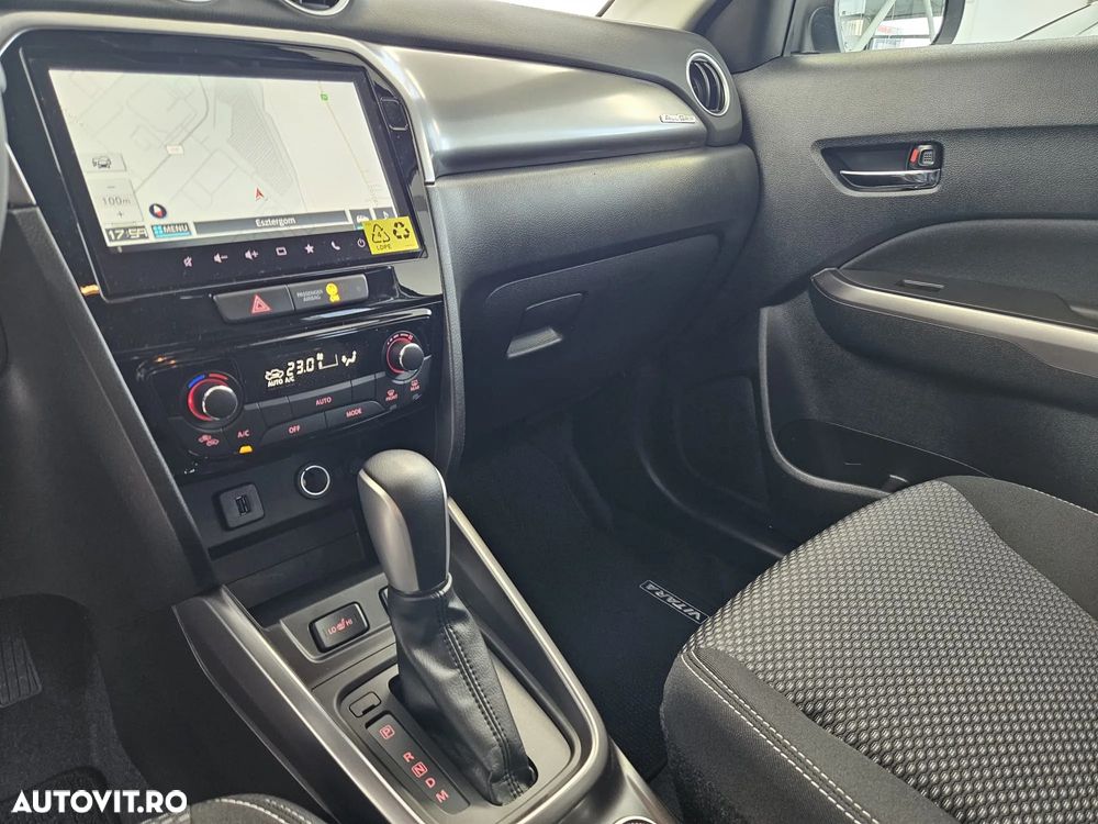 Suzuki Vitara 1.4 Boosterjet AllGrip 6AT MHEV Passion - 14