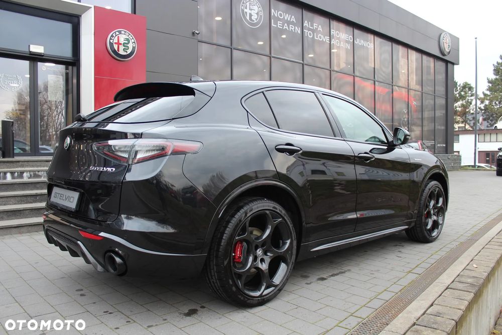 Alfa Romeo Stelvio 2.0 Turbo Veloce Q4 - 3