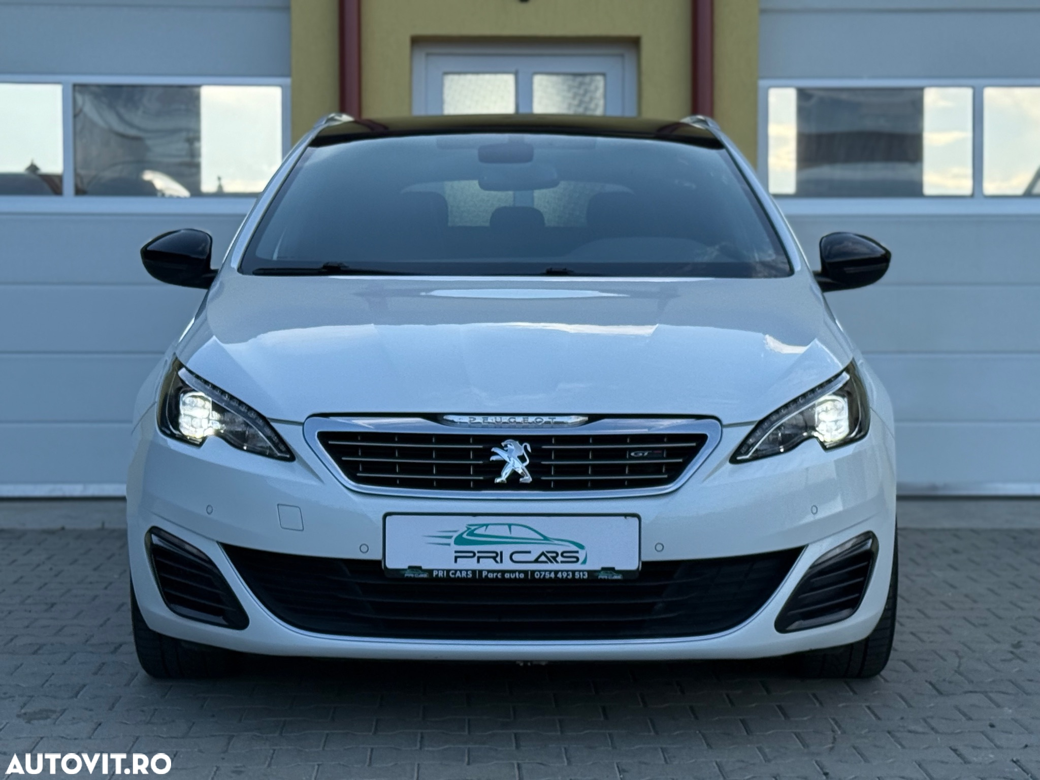 Peugeot 308 SW BlueHDi 180 EAT6 GT - 35