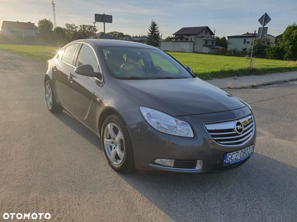 Opel Insignia 1.8 - 3