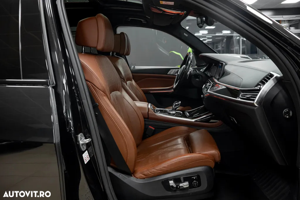 BMW X7 M50d - 31