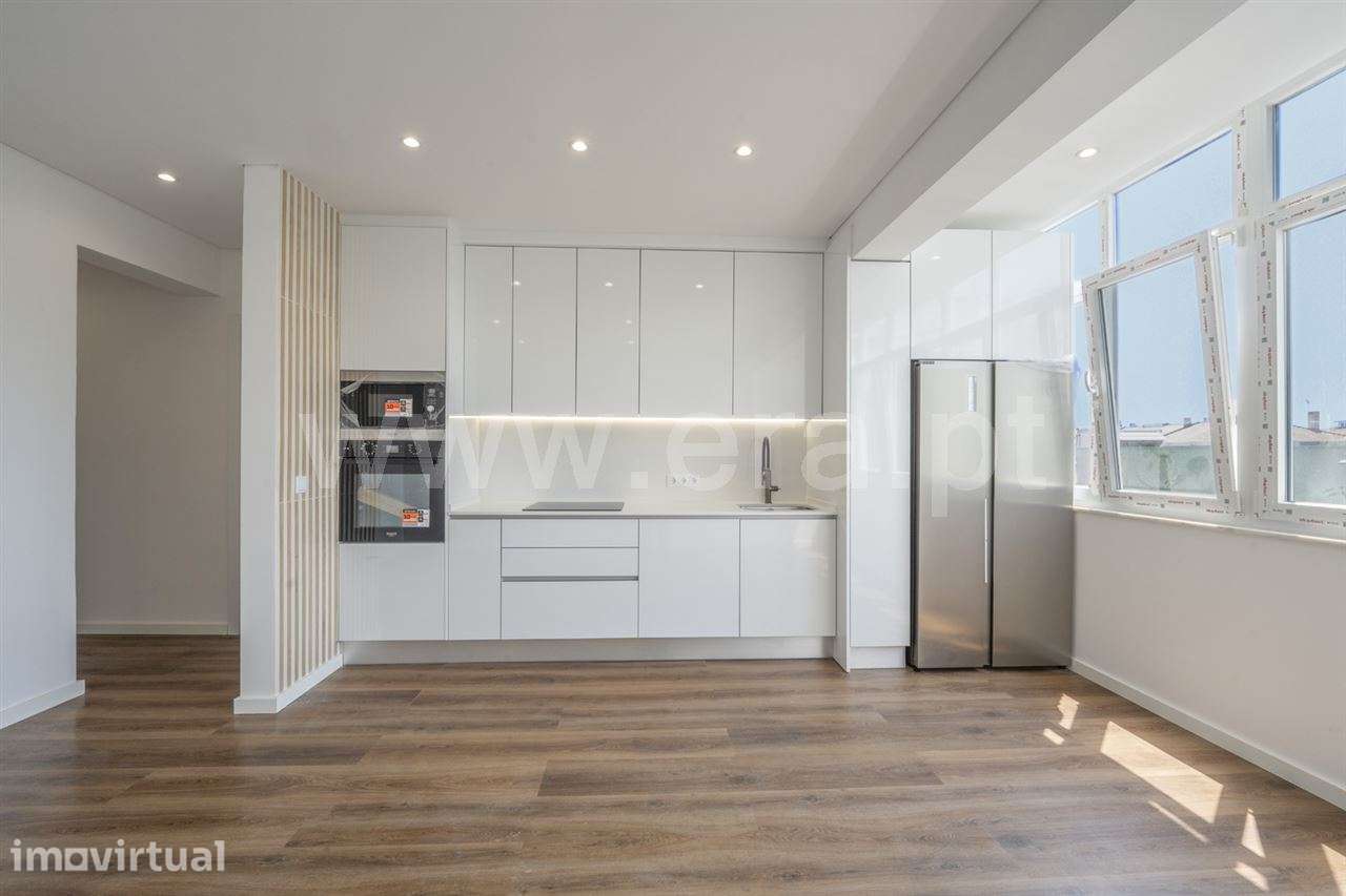 Apartamento T3; Cova da Piedade - Grande imagem: 2/19