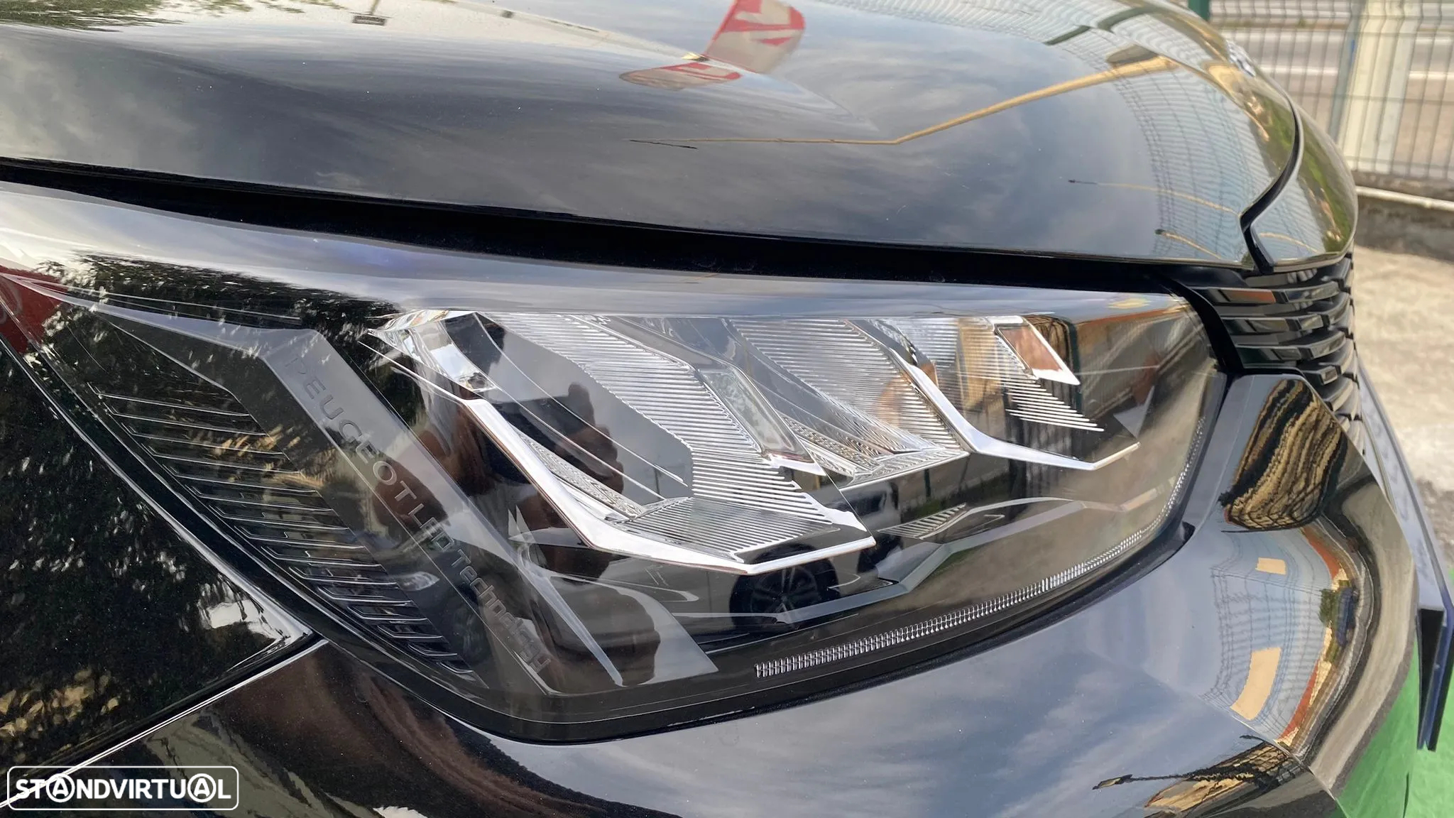 Peugeot e-2008 50 kWh Allure - 16