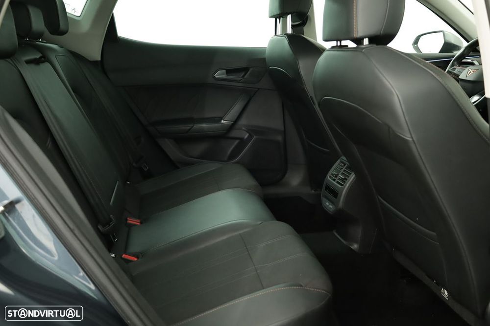 Cupra Formentor 1.4 e-Hybrid DSG - 23