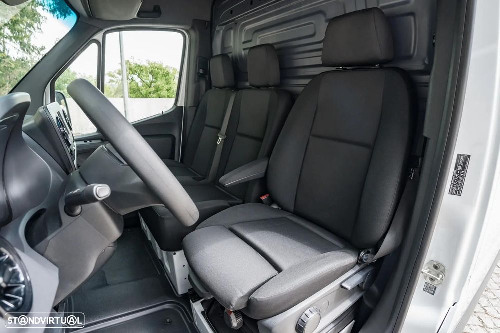 Mercedes-Benz Sprinter Longa HA - 19