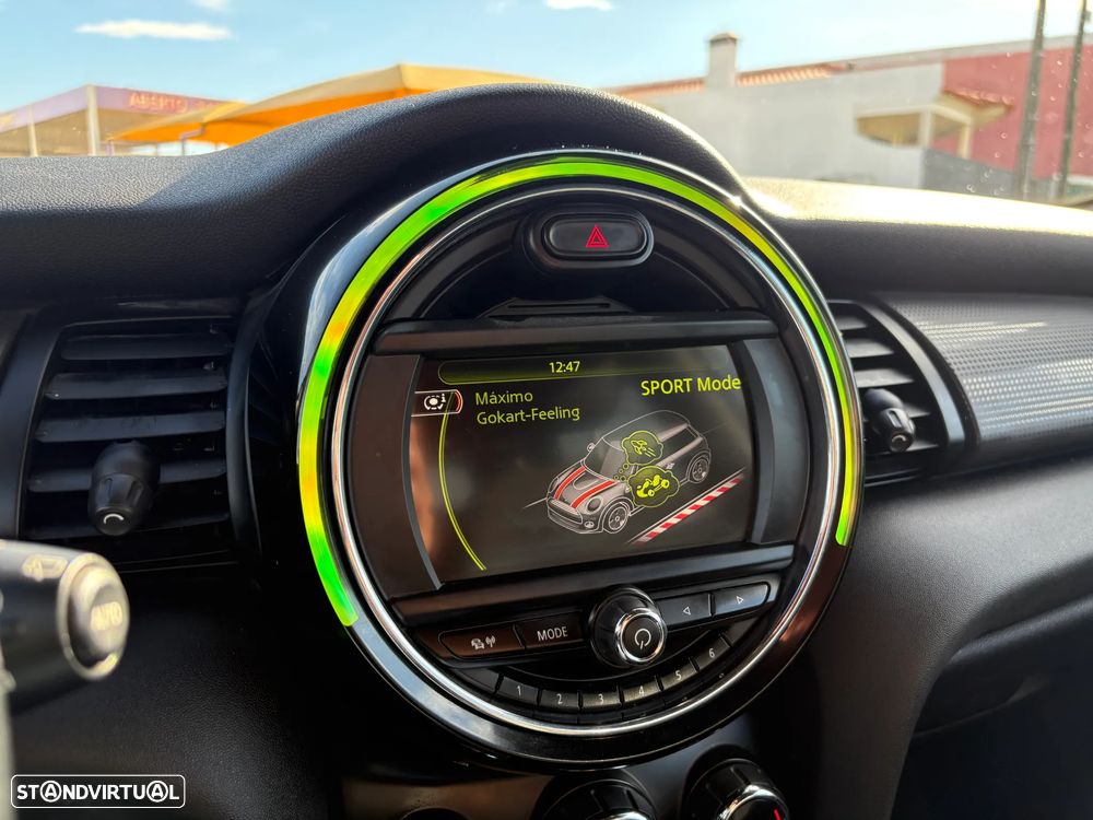 MINI 3 Portas One D - 15