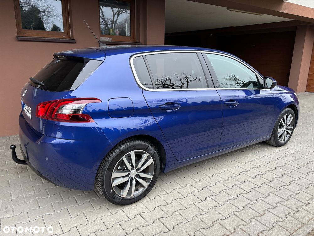 Peugeot 308 1.2 PureTech Allure S&S - 12