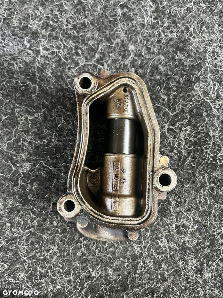 pompa oleju mercedes 2.2 CDI A6111810047 - 2