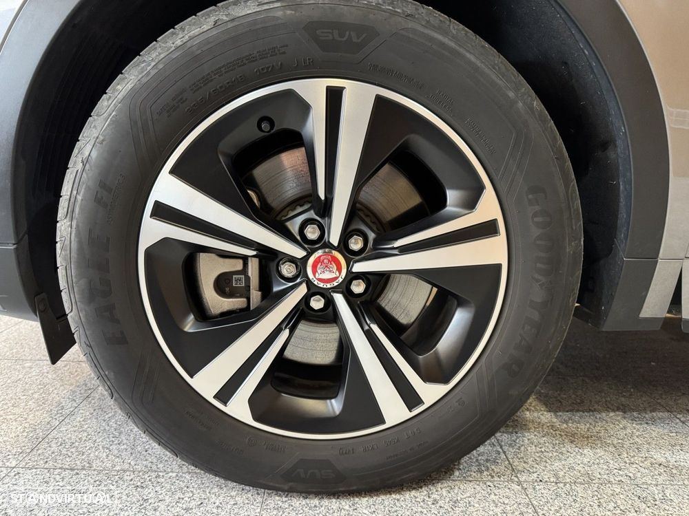 Jaguar E-Pace 1.5 P300e R-Dynamic HSE AWD Aut. - 33