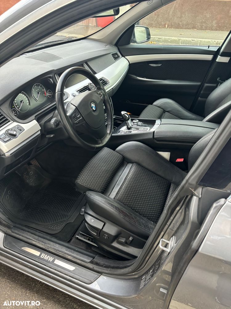 BMW Seria 5 530d xDrive Aut. - 3