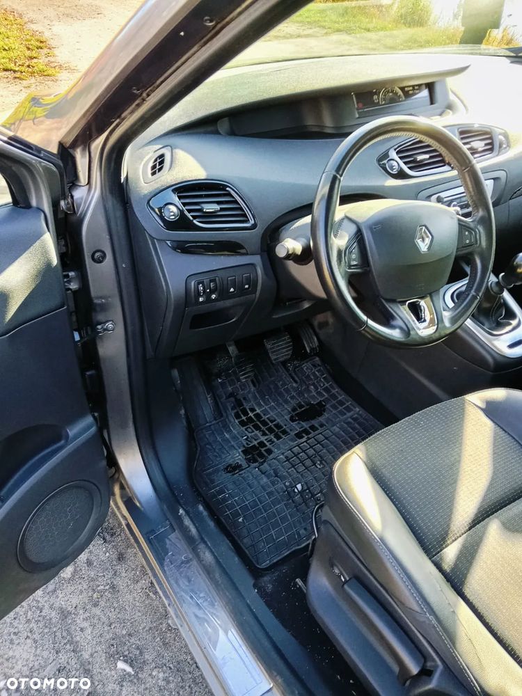 Renault Scenic 1.5 dCi Expression - 8