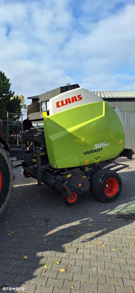 Claas Variant 385 RC - 2