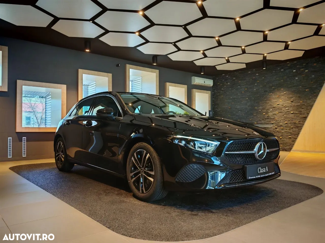 Mercedes-Benz A 180 MHEV 7G-DCT - 3