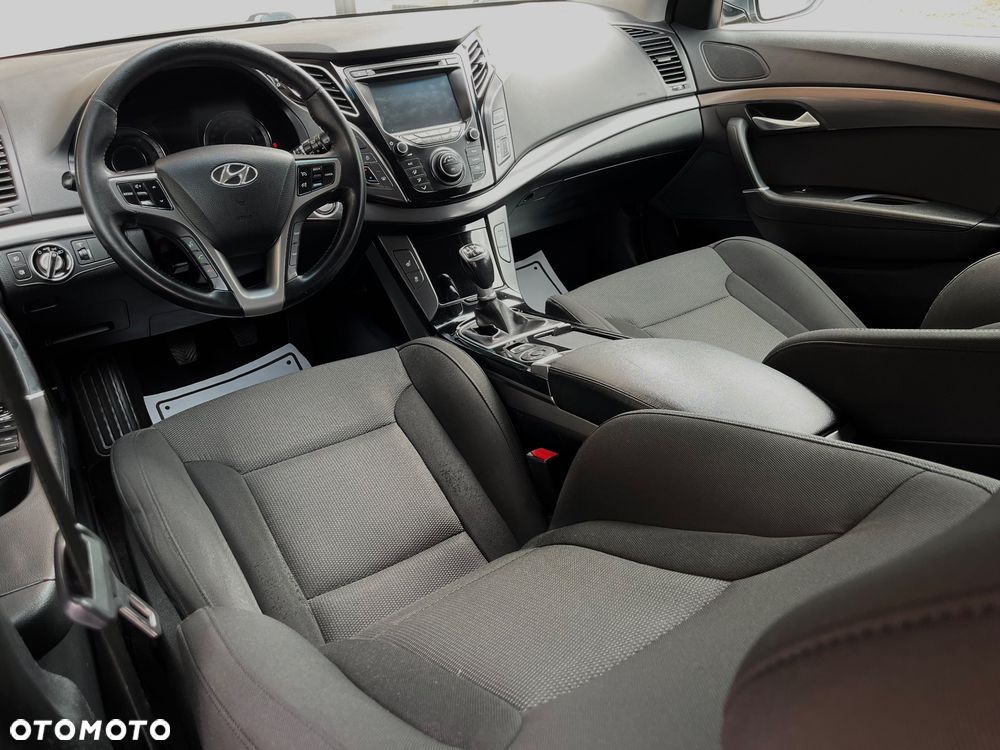 Hyundai i40 - 22
