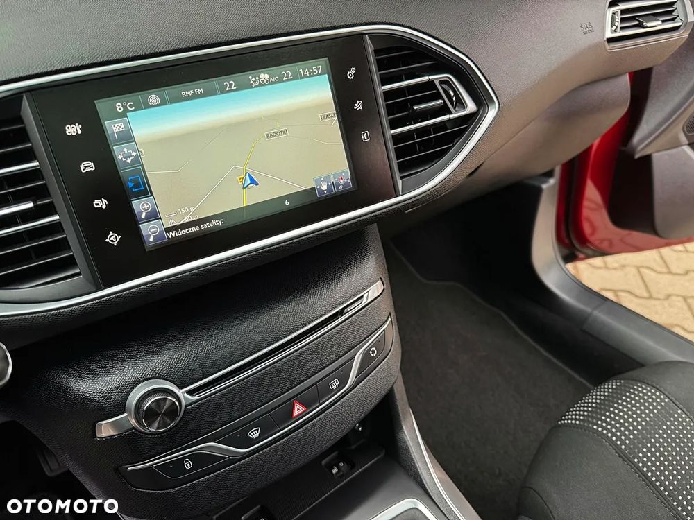 Peugeot 308 BlueHDi 150 Stop & Start Allure - 36