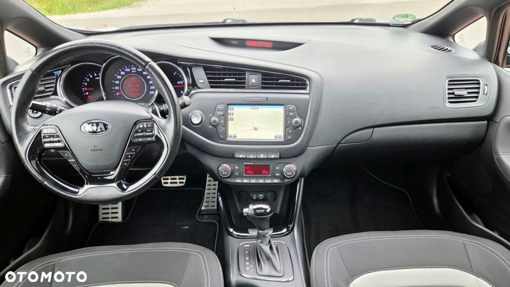 Kia Ceed 1.6 CRDi 136 DCT ISG GT Line - 40