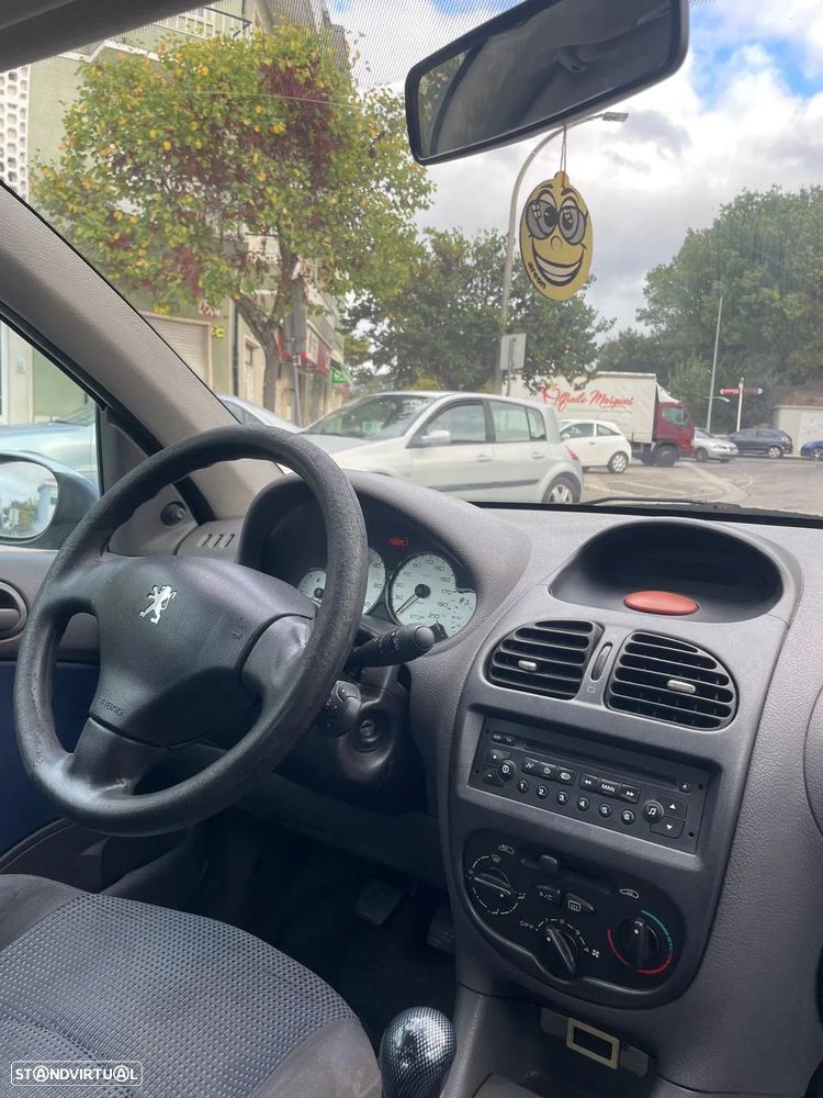 Peugeot 206 1.4 HDi XT - 4