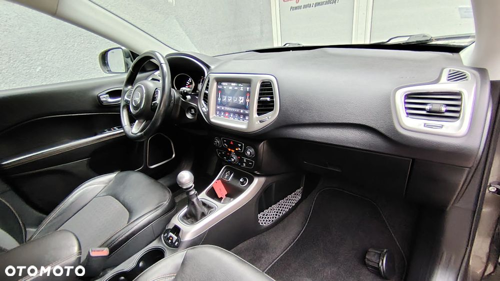 Jeep Compass 1.4 MultiAir Longitude - 14