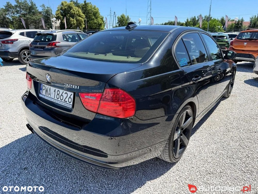 BMW Seria 3 328i - 9