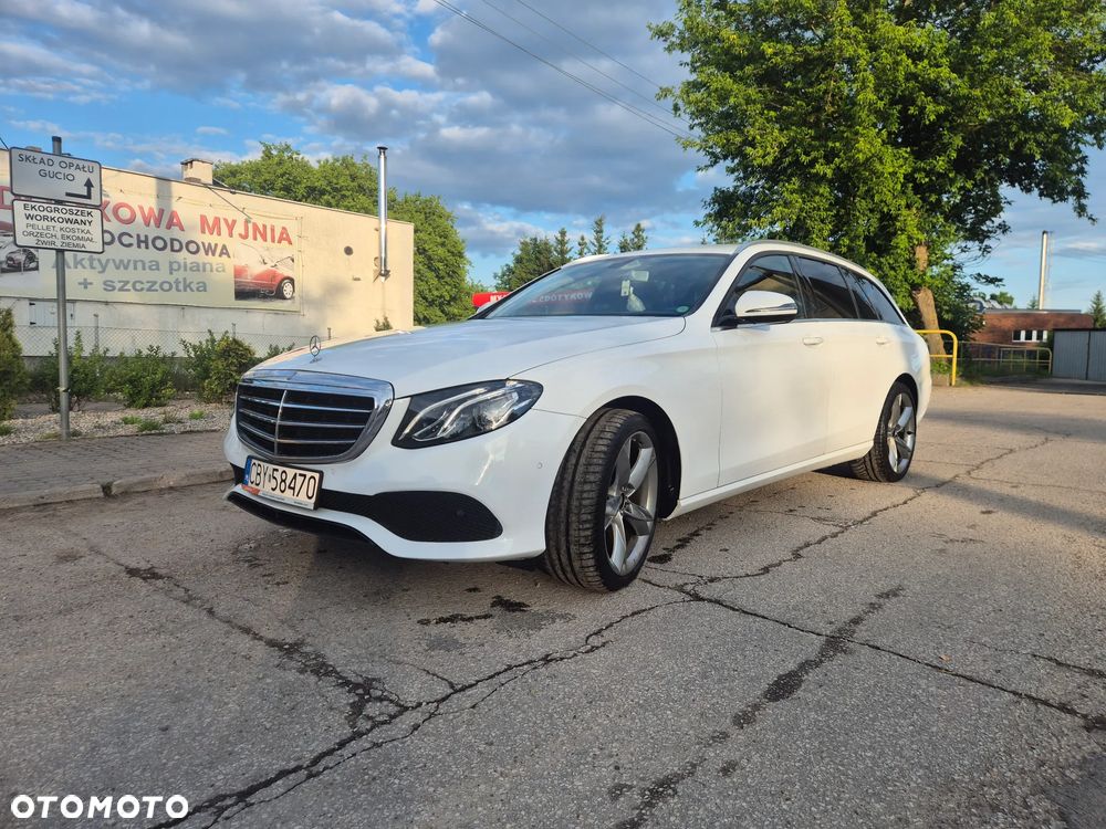 Mercedes-Benz Klasa E - 2