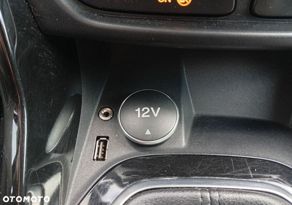 Ford B-MAX - 37