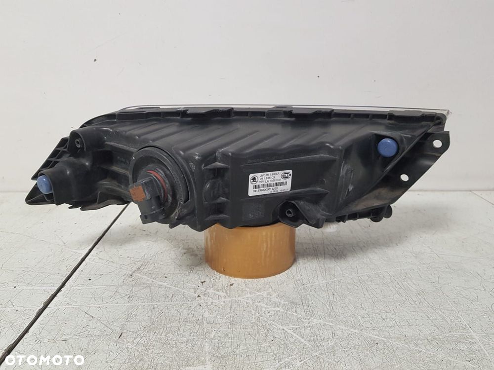 LAMPA PRZECIWMGIELNA SKODA SUPERB III 3 15-24 LEWA 3V0941699A - 5