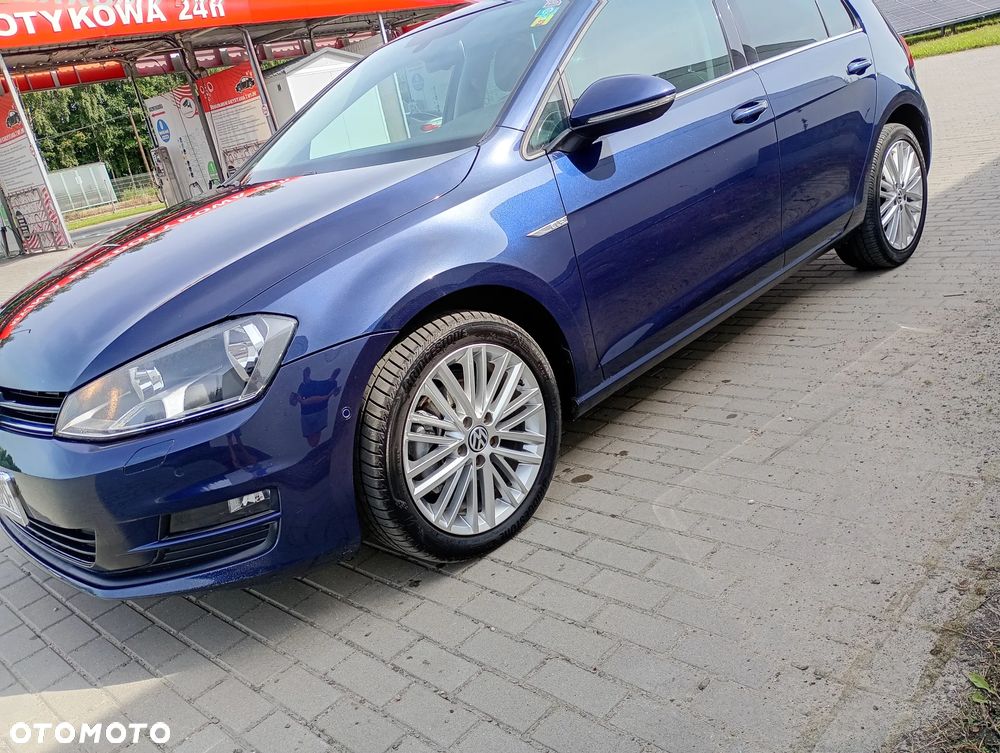 Volkswagen Golf 1.2 TSI BlueMotion Technology Cup - 3
