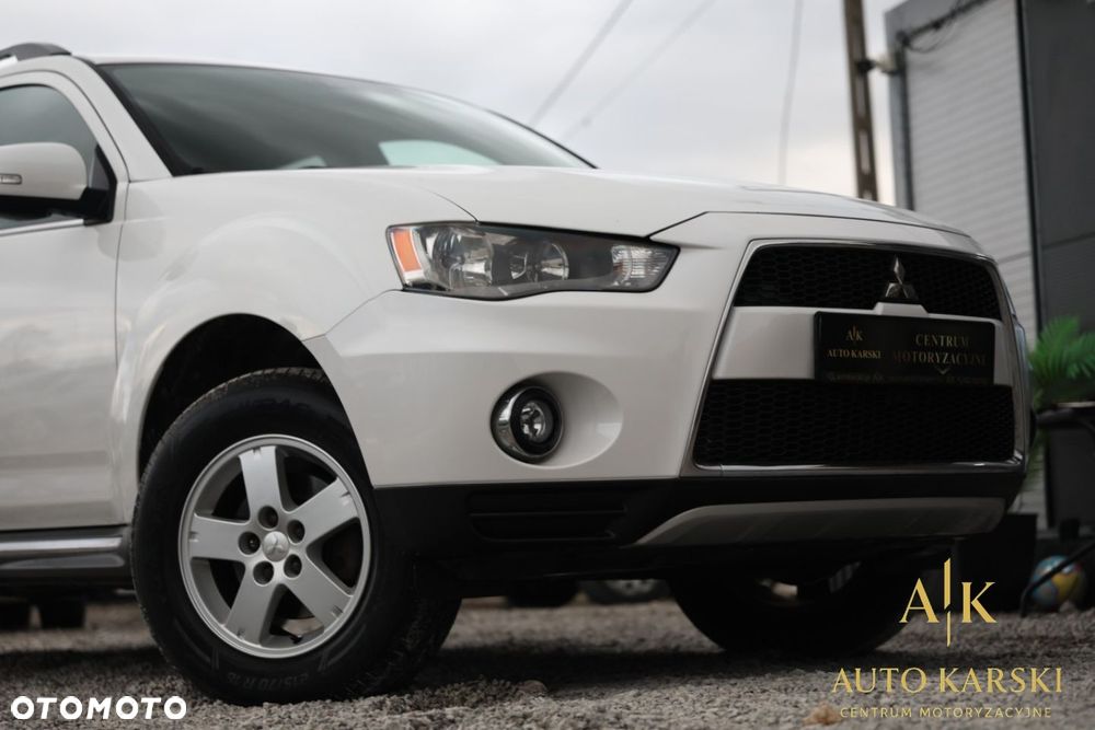 Mitsubishi Outlander - 15