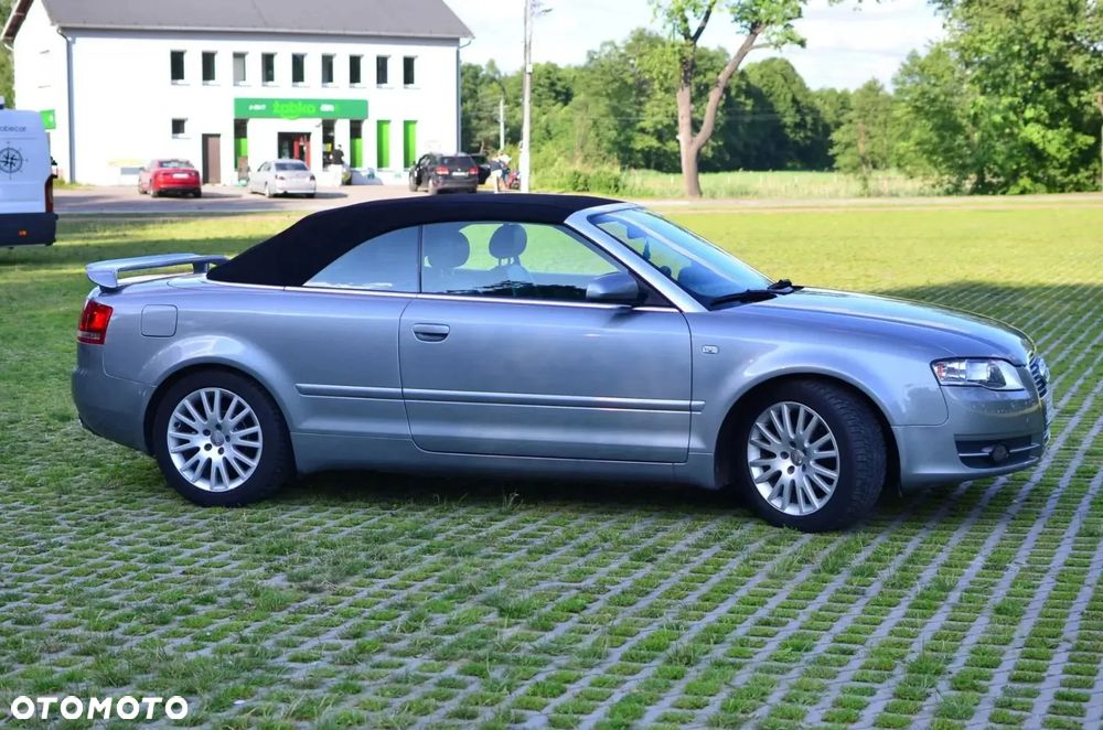 Audi A4 Cabrio - 12