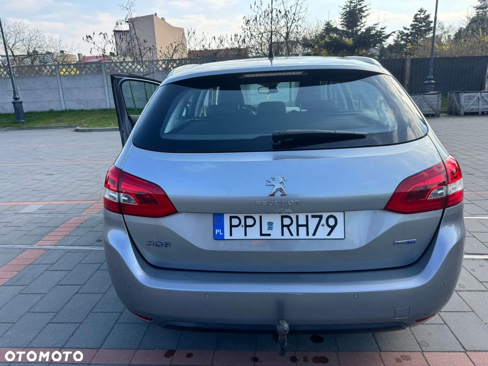 Peugeot 308 BlueHDi 150 Automatik Stop & Start Allure - 8