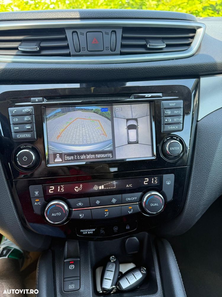 Nissan Qashqai 1.6 DCI TEKNA - 6