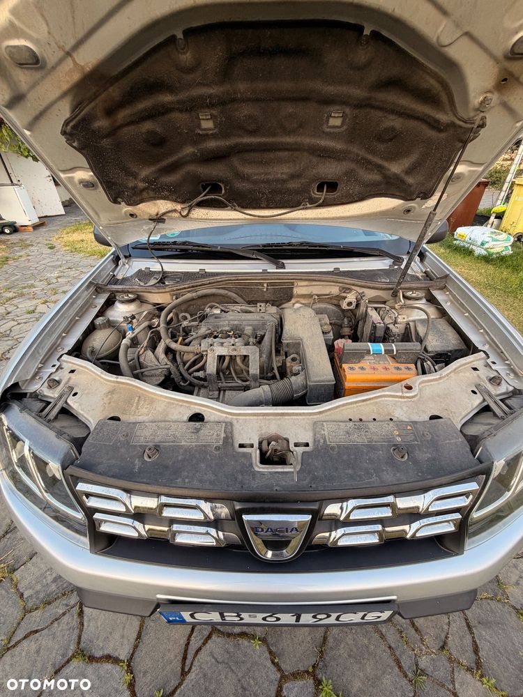 Dacia Duster 1.6 Laureate Euro5 - 15
