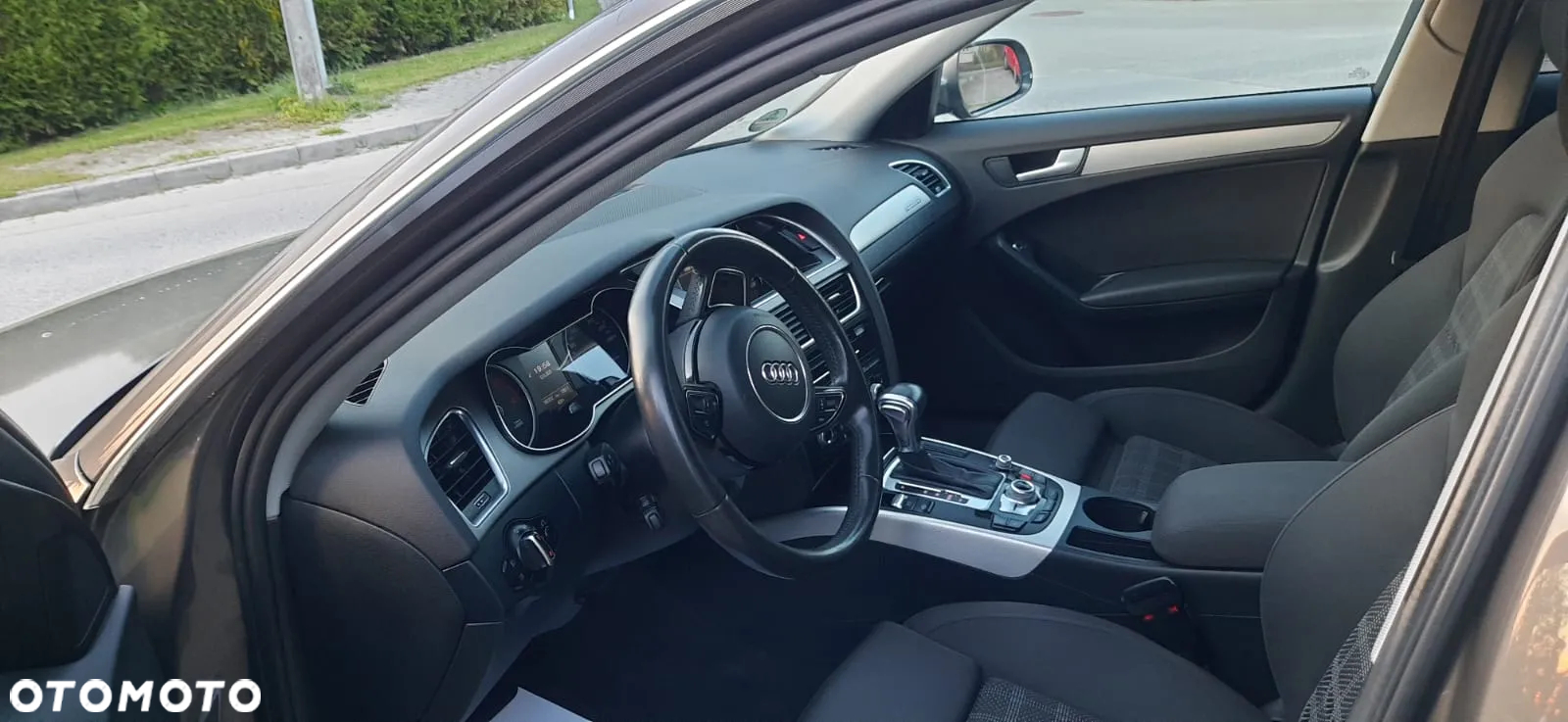 Audi A4 2.0 TDI S tronic - 7